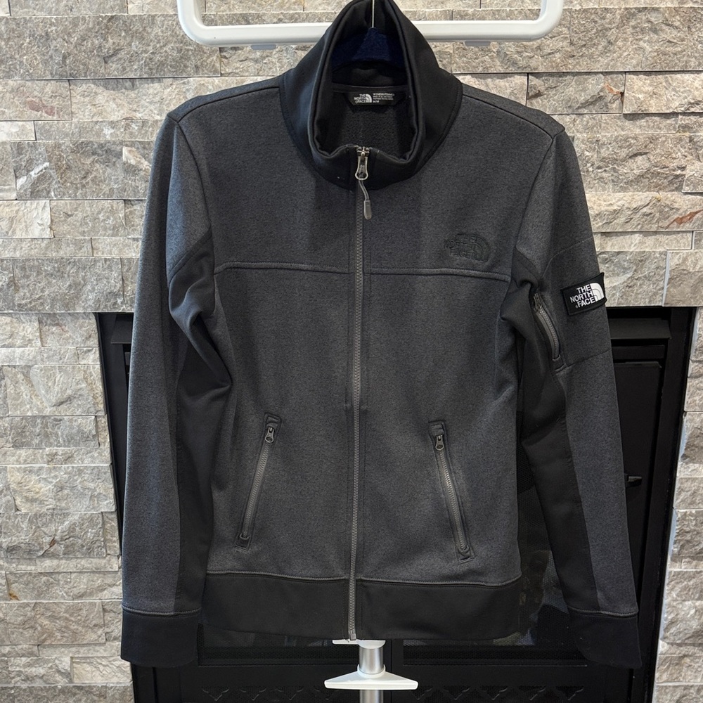 The North Face Women's Black and Gray Performance Jacket